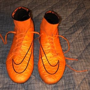 Lightly worn soccer cleat
